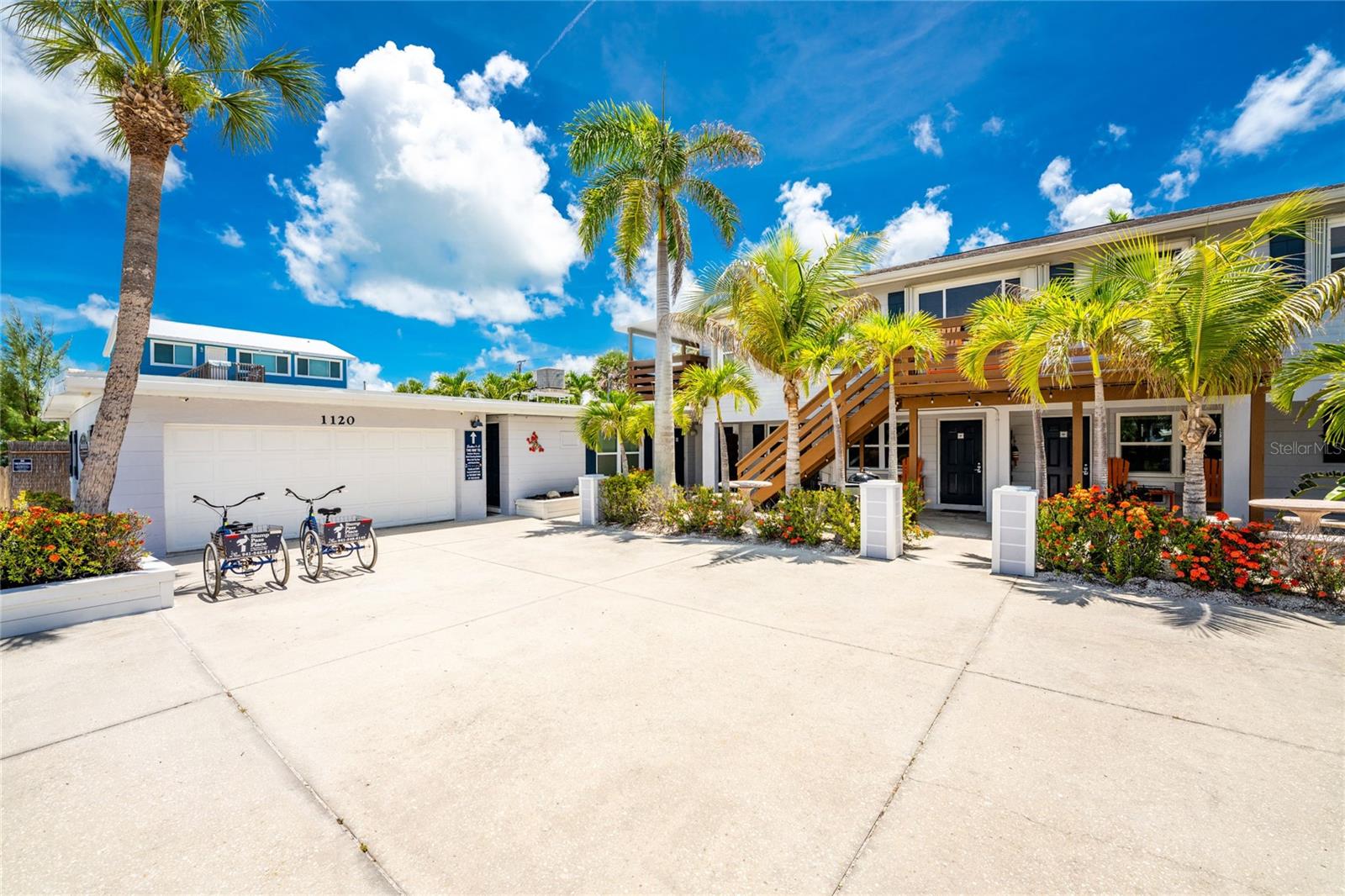 ENGLEWOOD SHORES - Commercial Sale