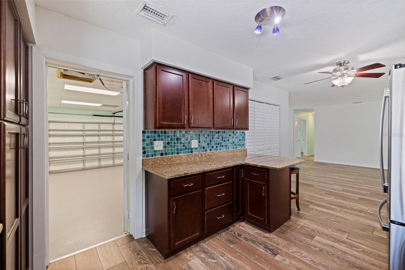 HARBOR CREST - Residential