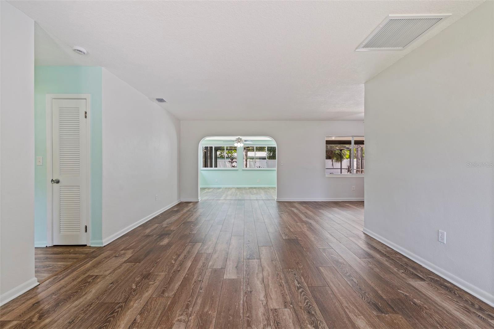 HARBOR CREST - Residential