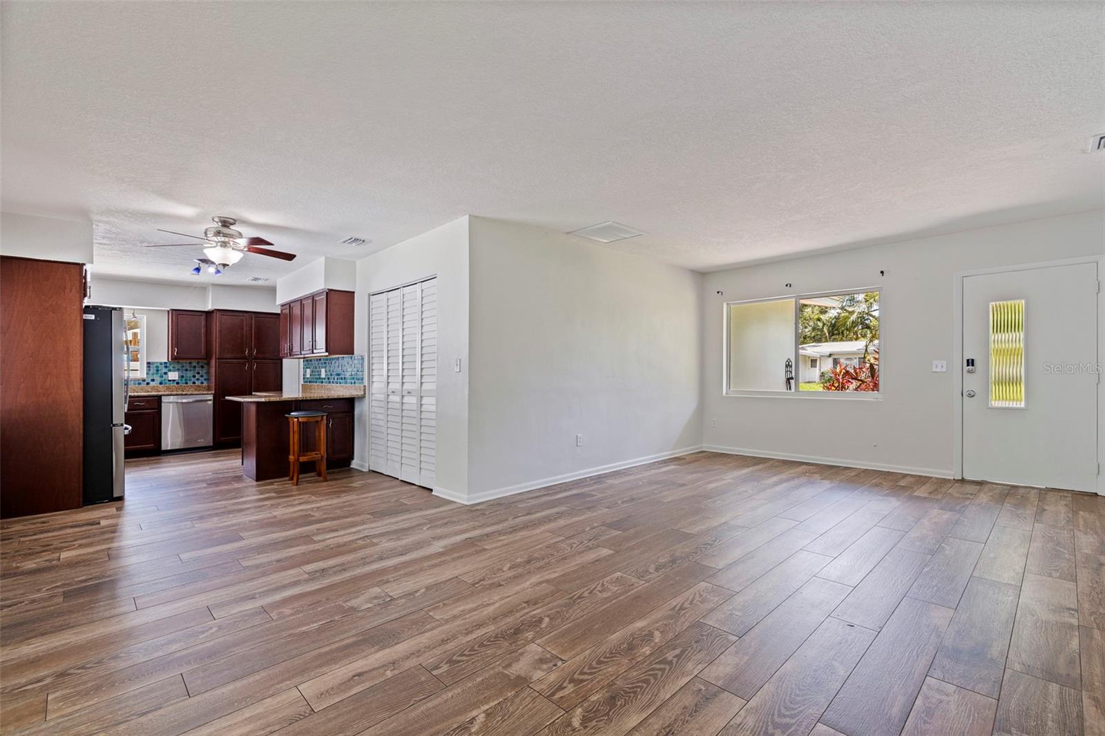 HARBOR CREST - Residential