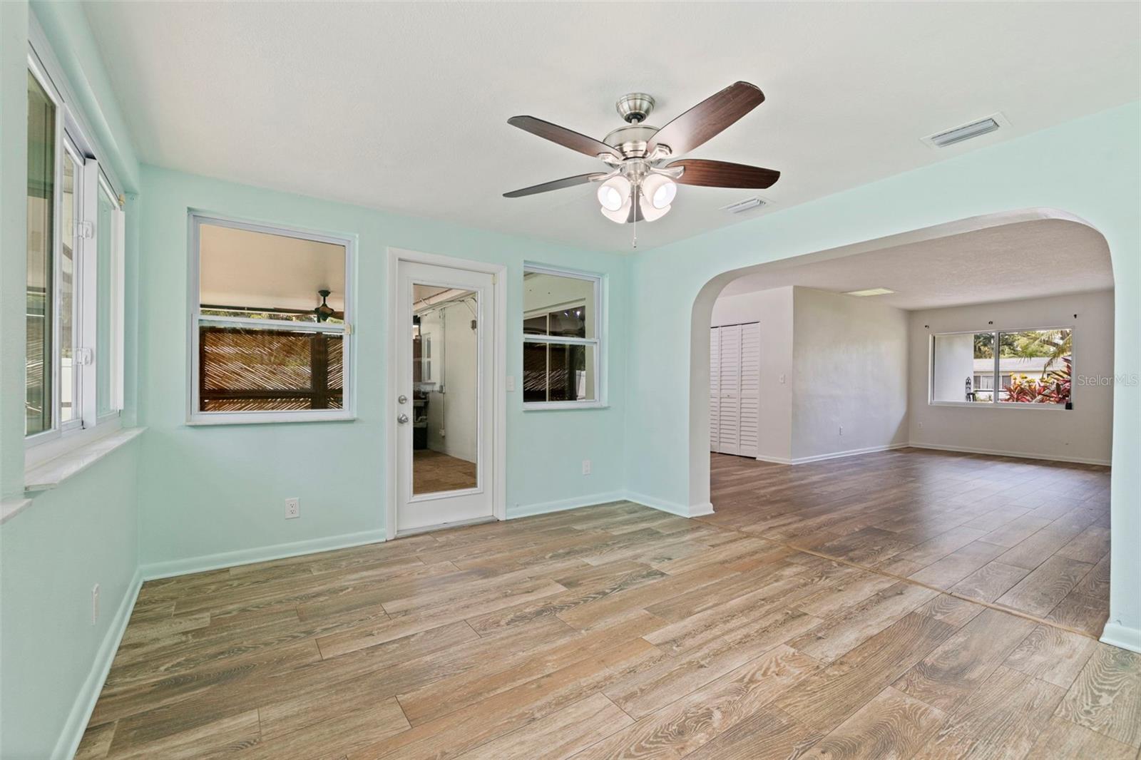 HARBOR CREST - Residential