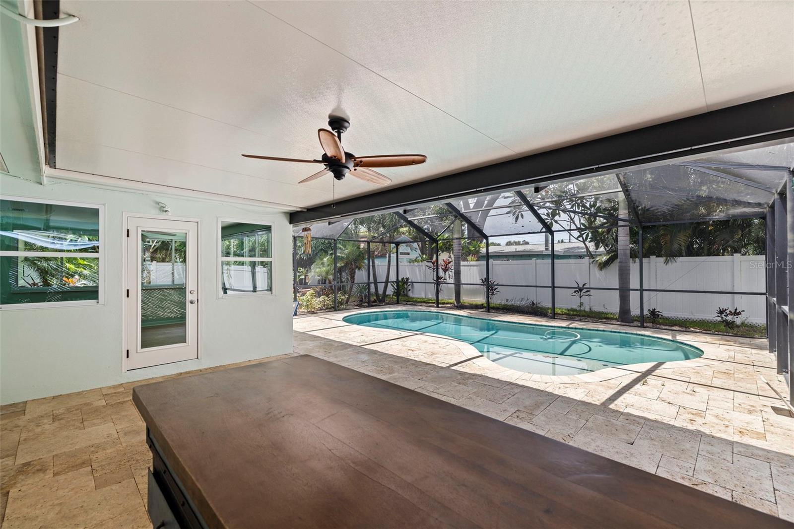 HARBOR CREST - Residential