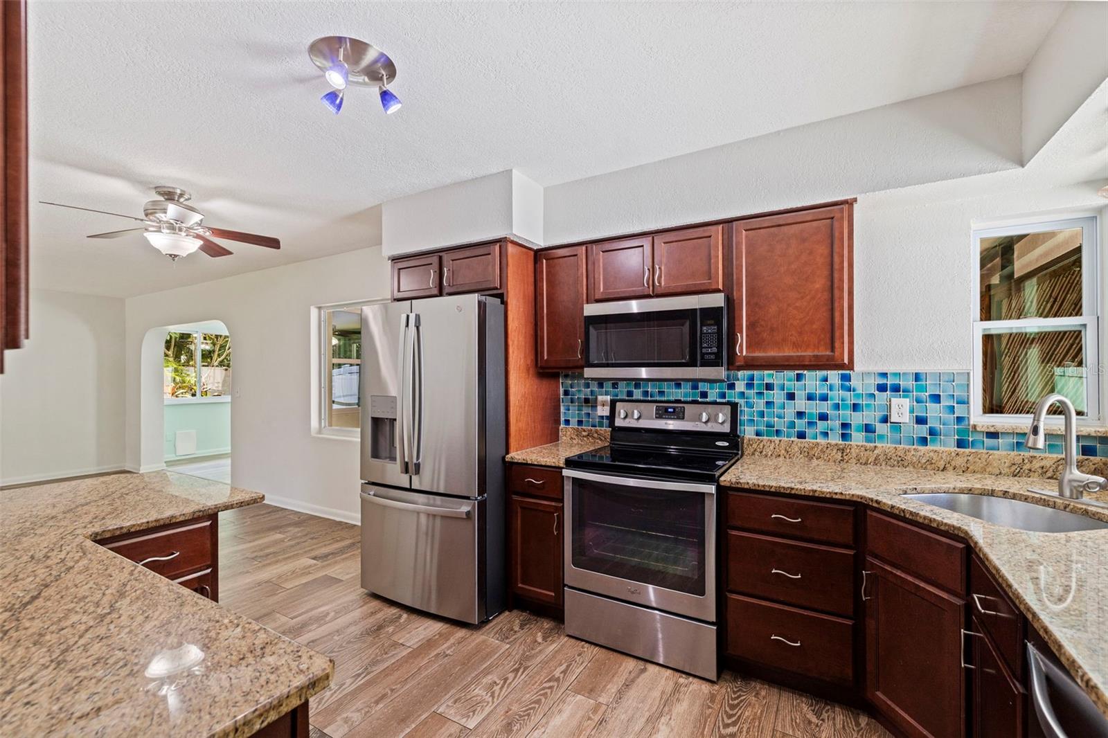 HARBOR CREST - Residential