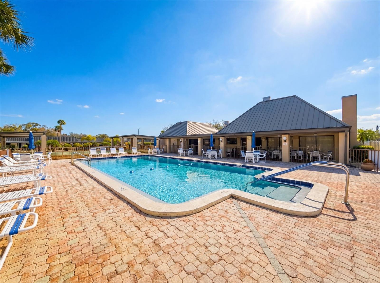 GARDENS BEACON SQUARE - Residential