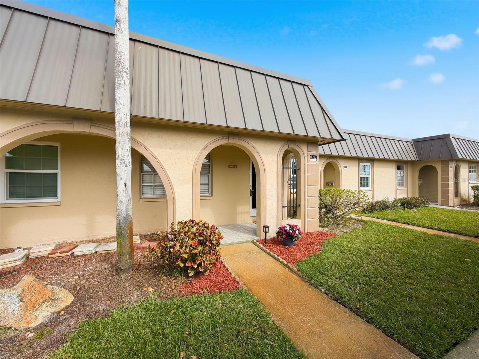 GARDENS BEACON SQUARE - Residential