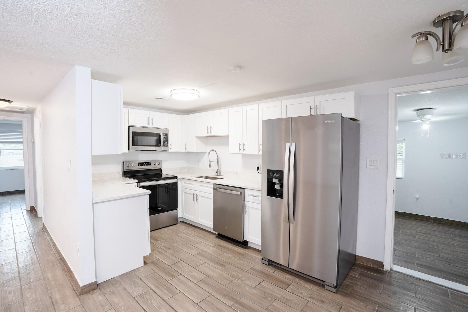 SEFFNER PARK - Residential