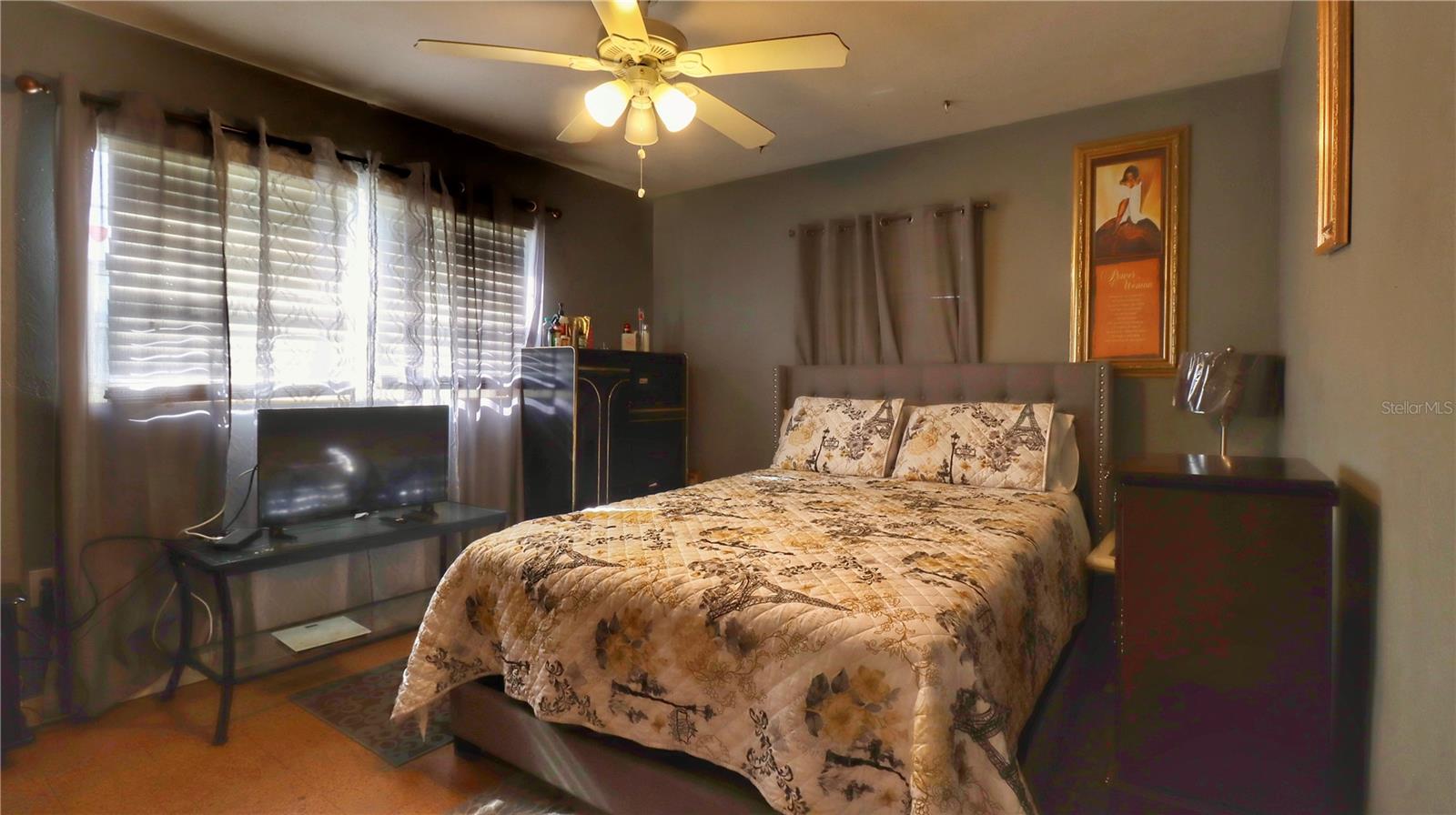 SUN ACRES - Residential