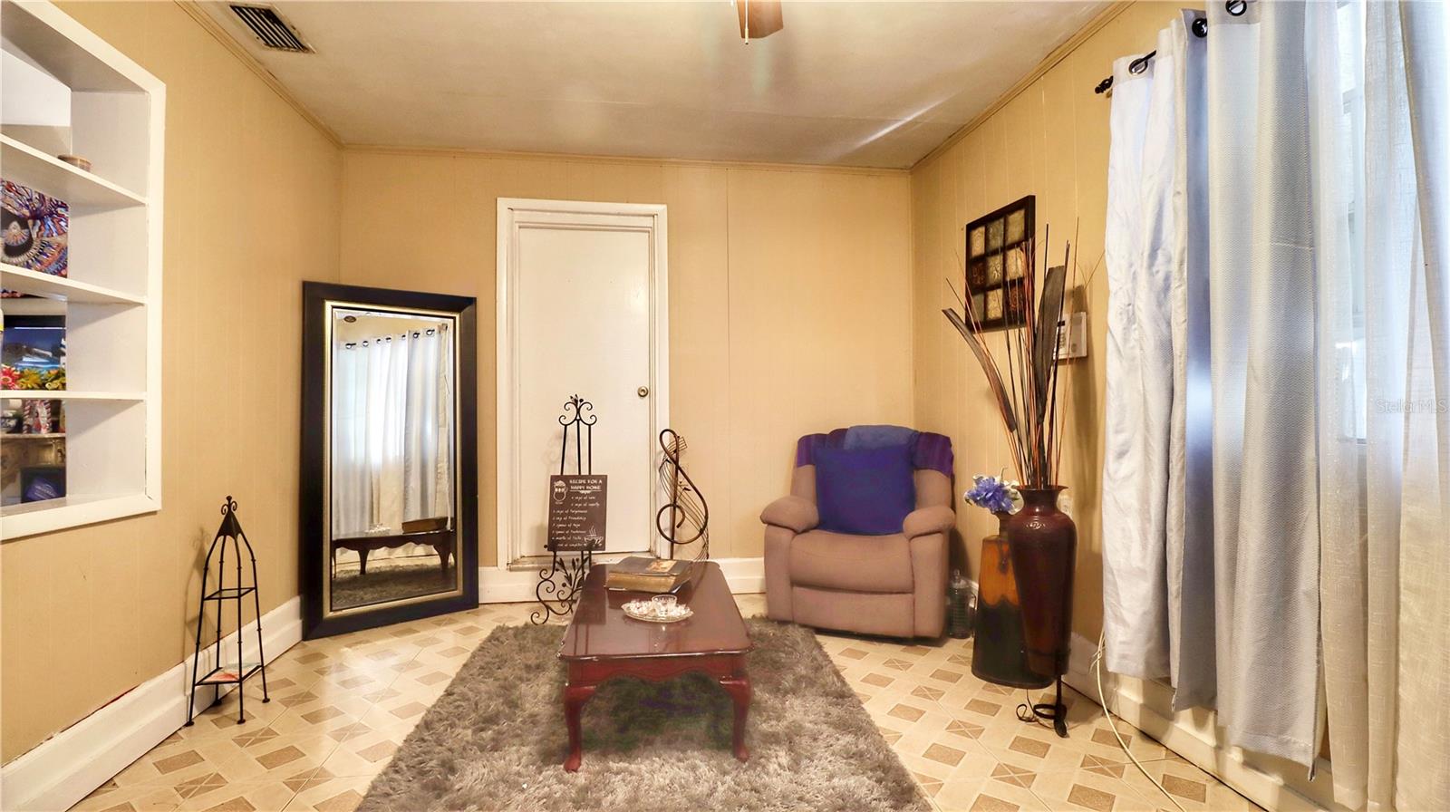 SUN ACRES - Residential
