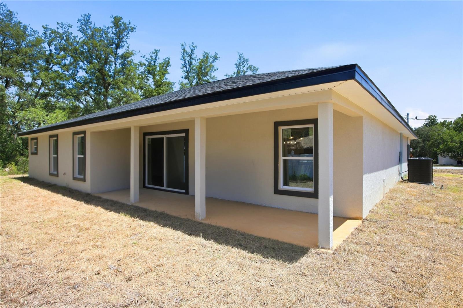 AVON PARK LAKES - Residential