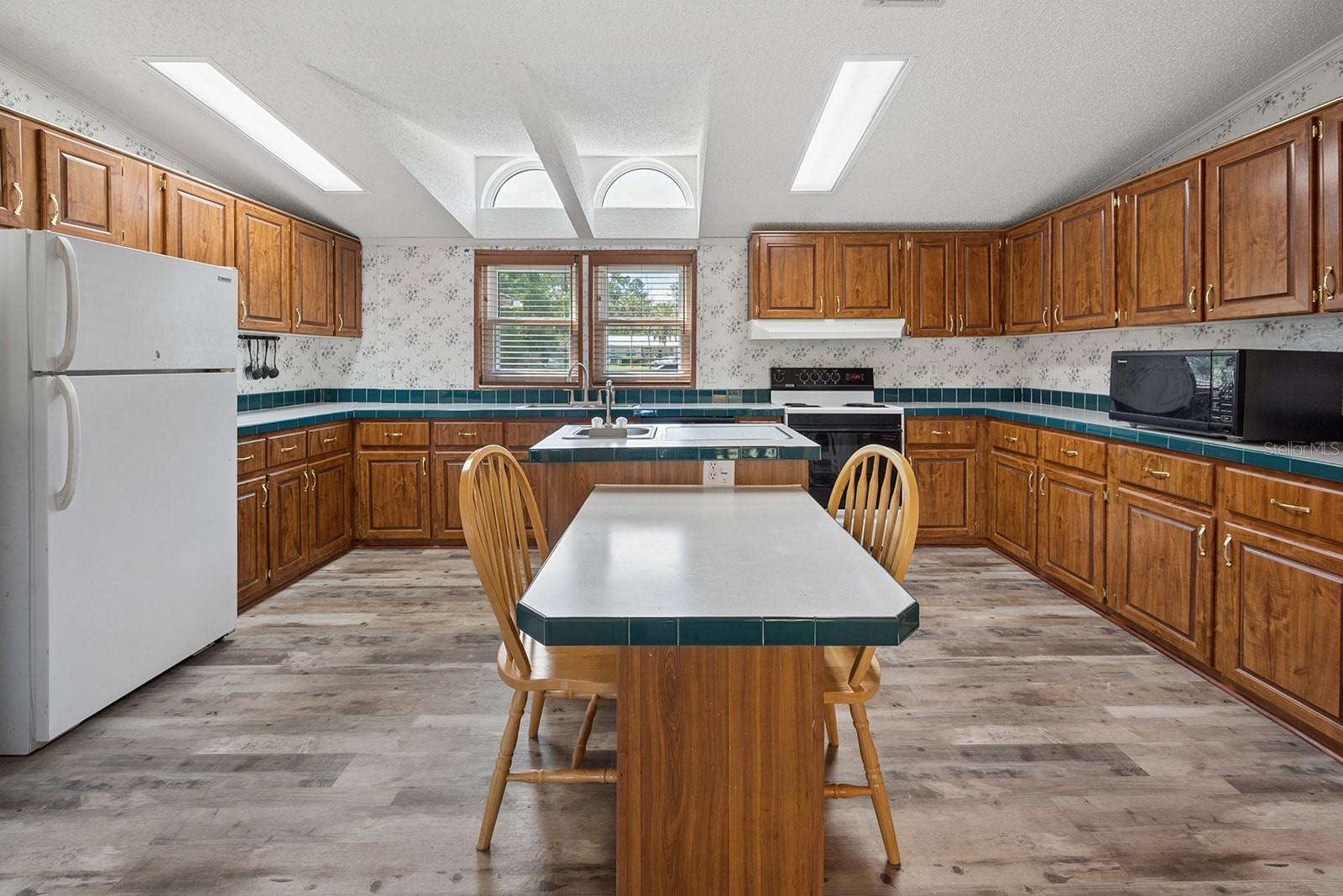 WORTHINGTON SPGS PLANTATION - Residential