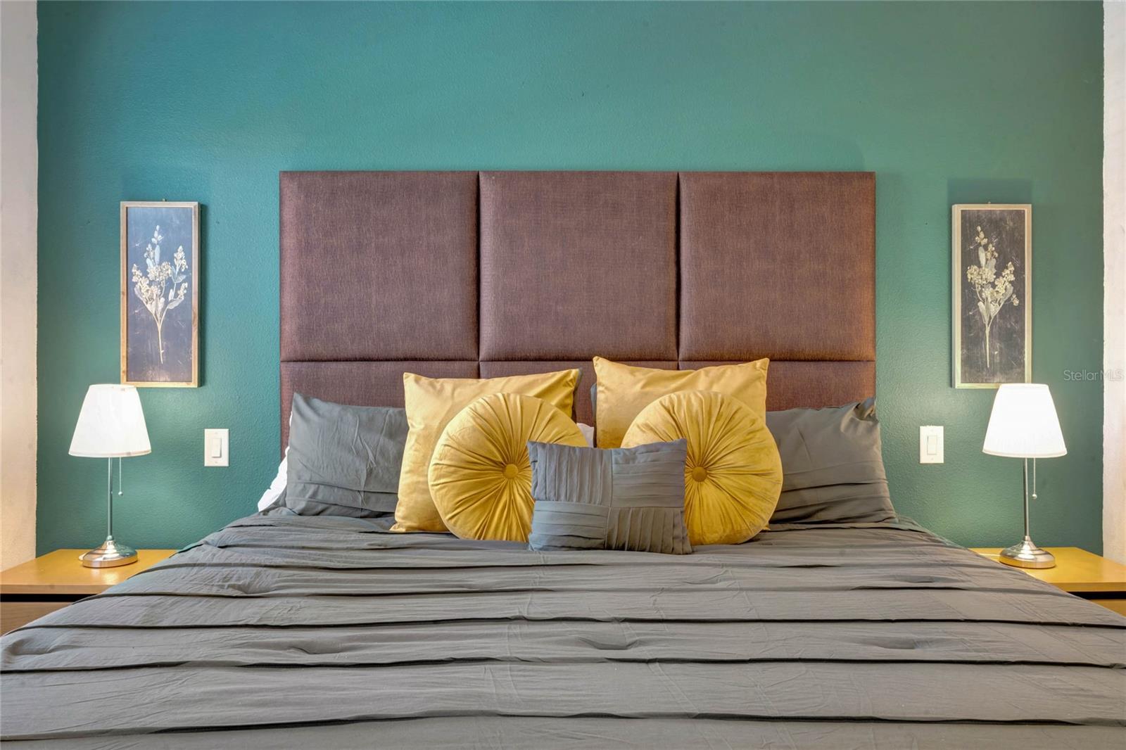 ENCANTADA PH 2 - Residential