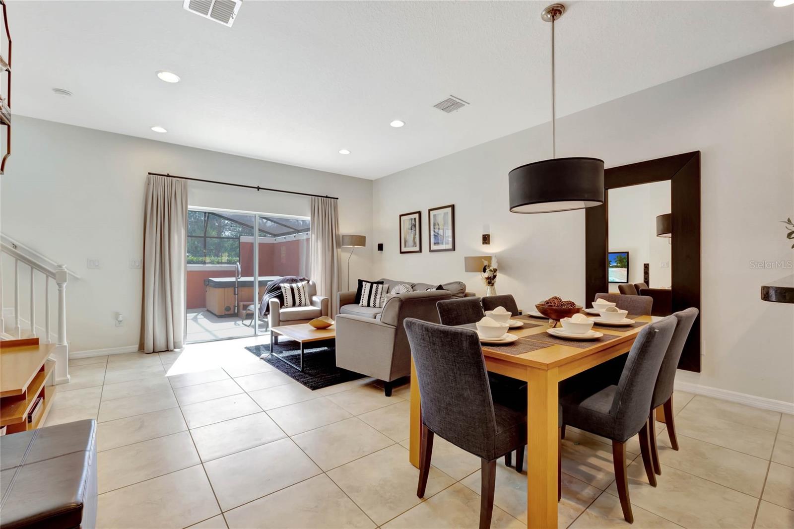 ENCANTADA PH 2 - Residential