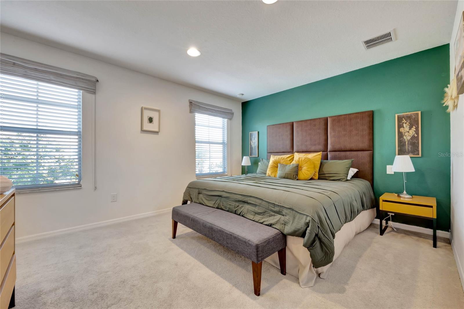 ENCANTADA PH 2 - Residential