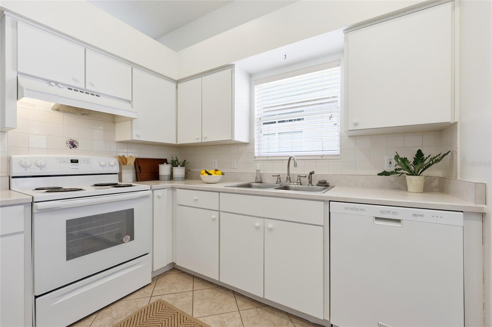 SEAGATE NORTH - Residential