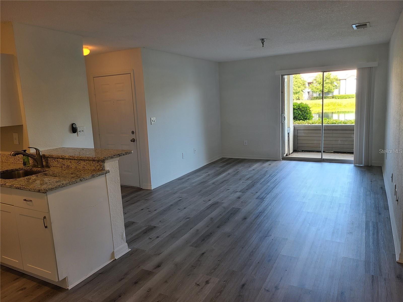 ITOPIA PRIVATE RESIDENCES CONDO - Residential Lease