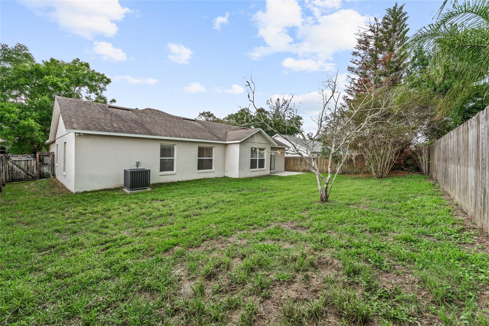 RIVERSIDE AT TWIN RIVERS UN 2 - Residential