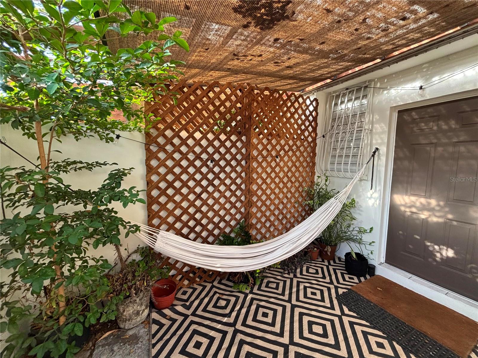 SANTURCE - Residential Income