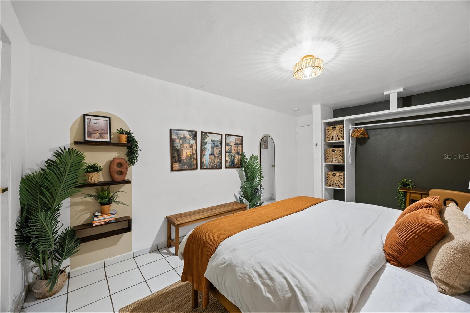 SANTURCE - Residential Income