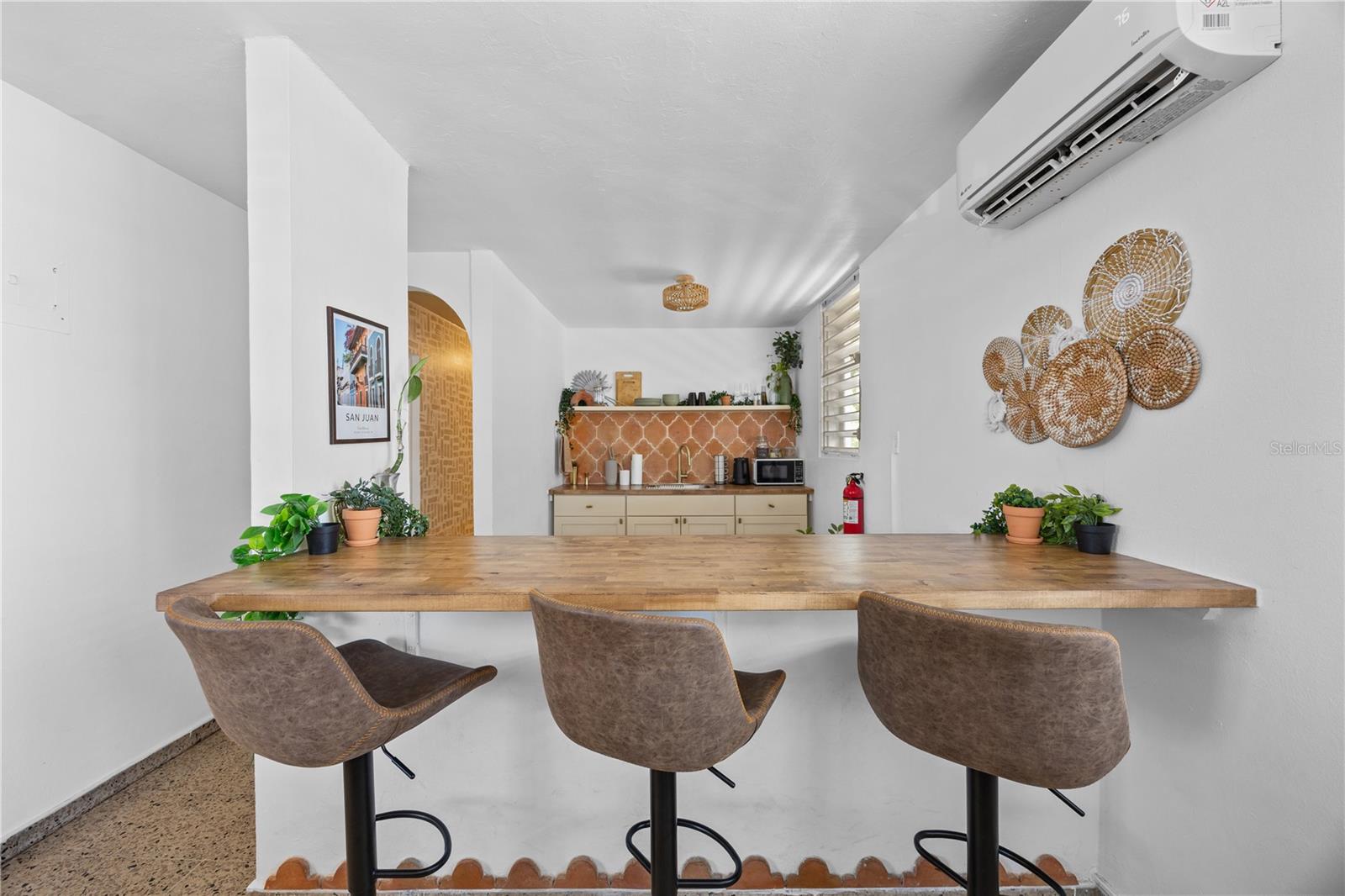 SANTURCE - Residential Income