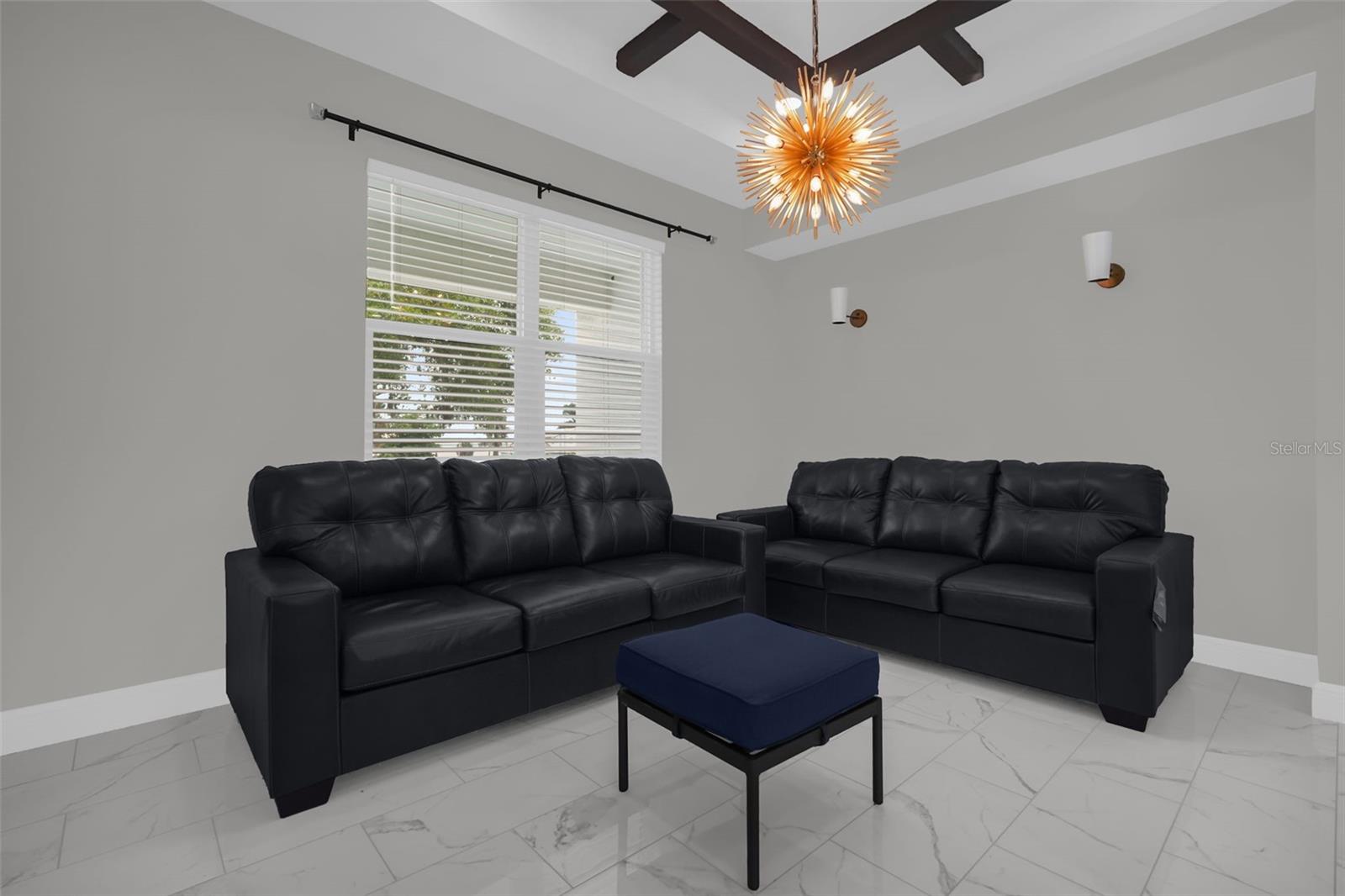 WALK IN WATER LAKE ESTATES PH 01 - Residential