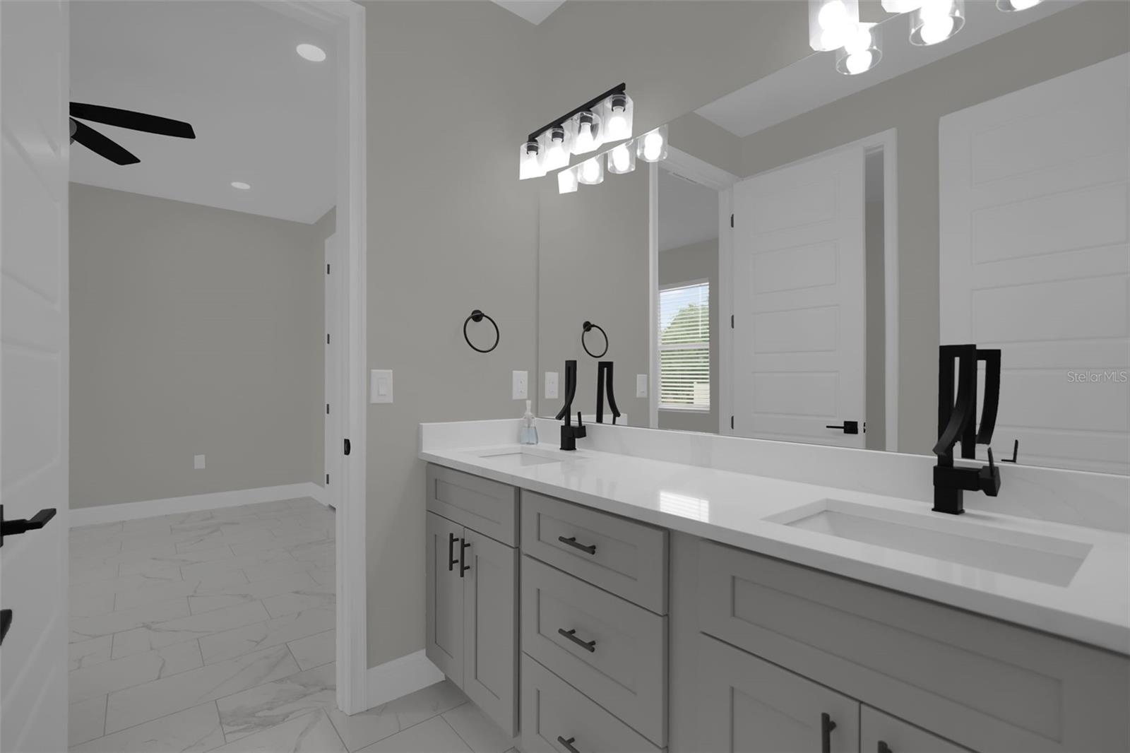 WALK IN WATER LAKE ESTATES PH 01 - Residential
