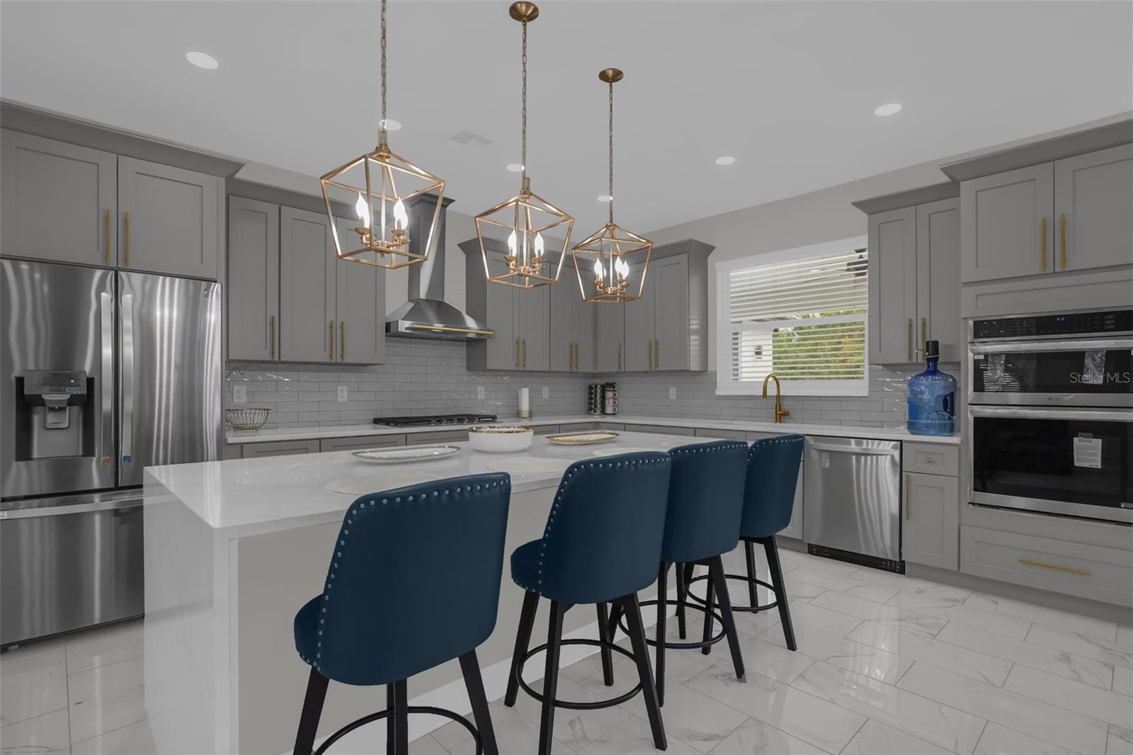 WALK IN WATER LAKE ESTATES PH 01 - Residential