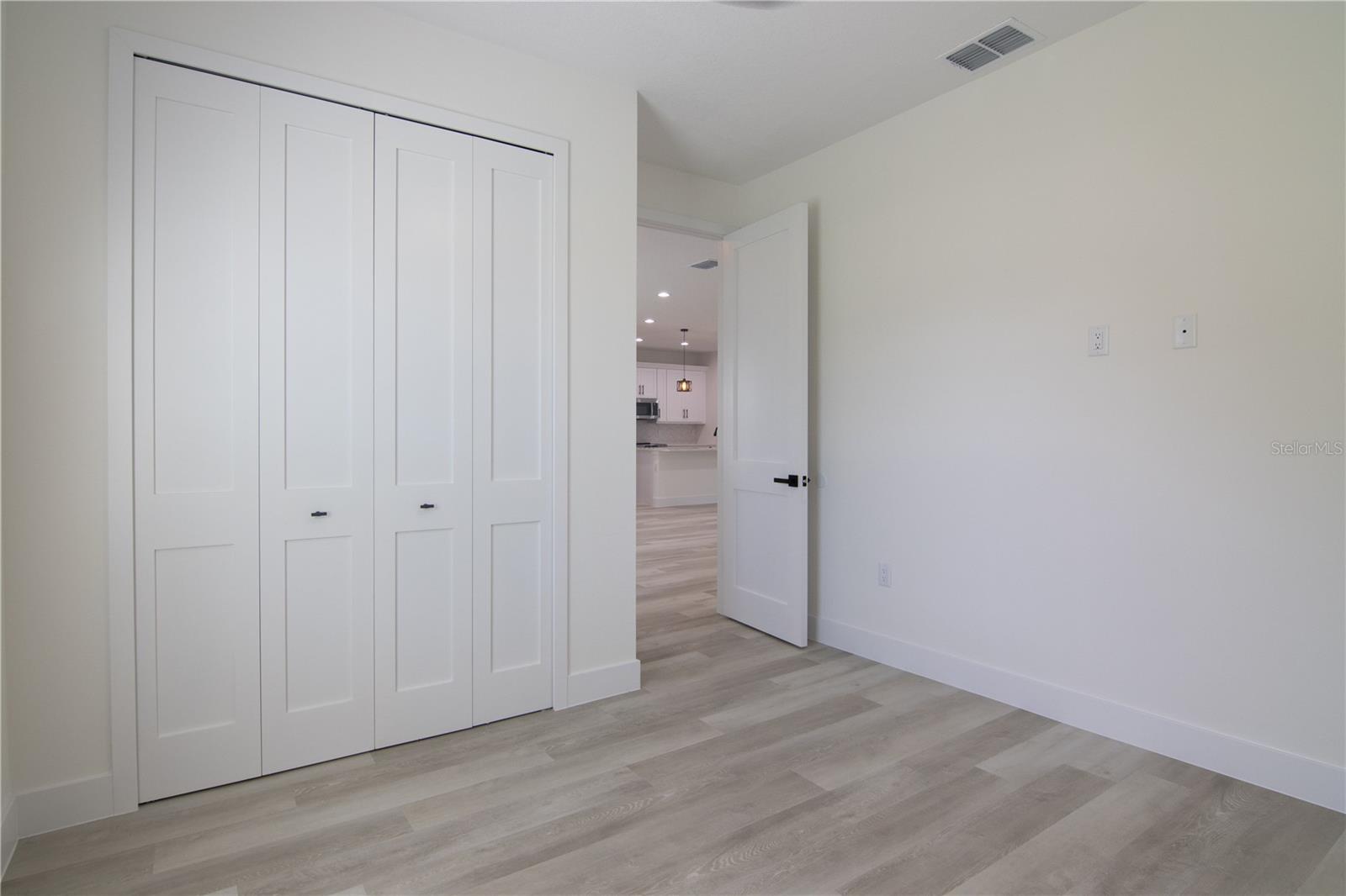 DELTONA LAKES UNIT 17 - Residential