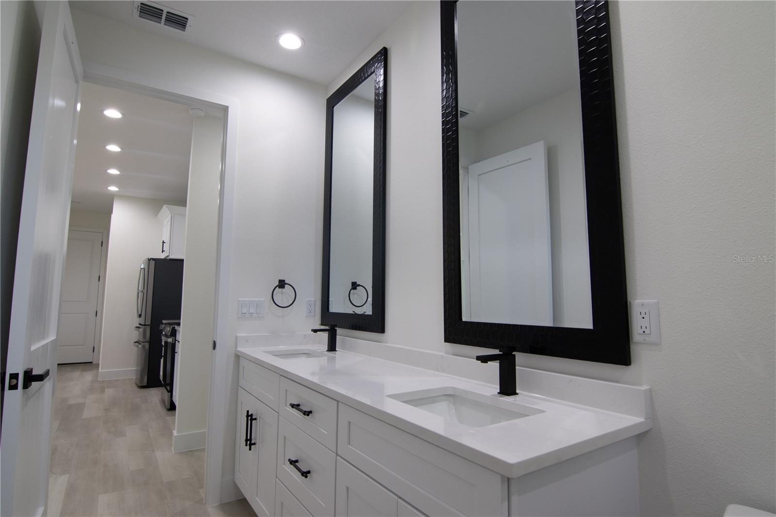 DELTONA LAKES UNIT 17 - Residential