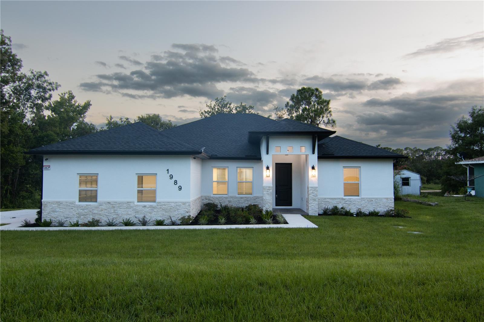 DELTONA LAKES UNIT 17 - Residential