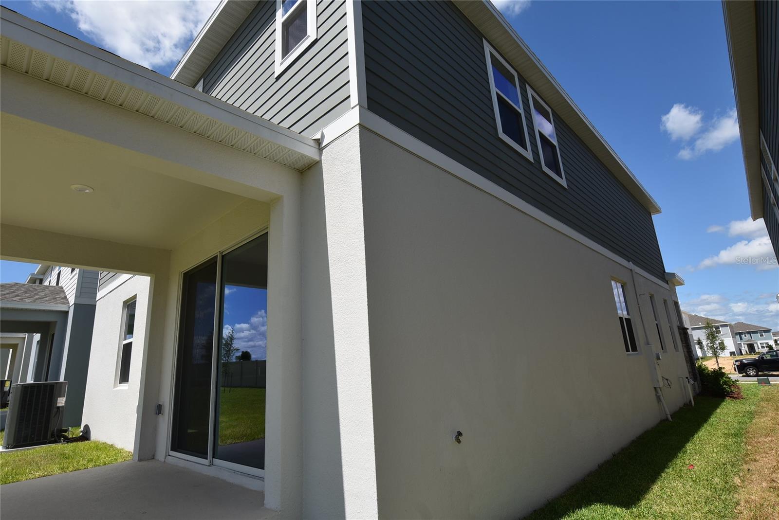 RIDGEVIEW PHASE 5 PB 83 PG 32-35 LOT 499 ORB 6568 - Residential Lease