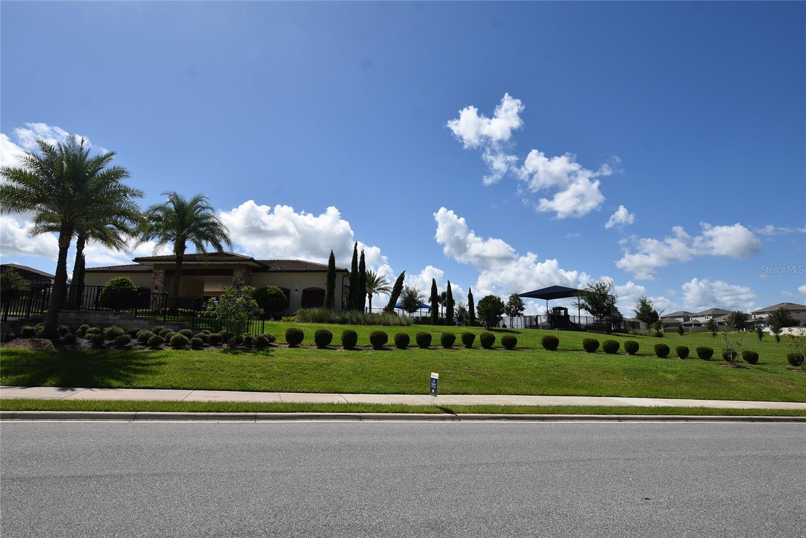 RIDGEVIEW PHASE 5 PB 83 PG 32-35 LOT 499 ORB 6568 - Residential Lease