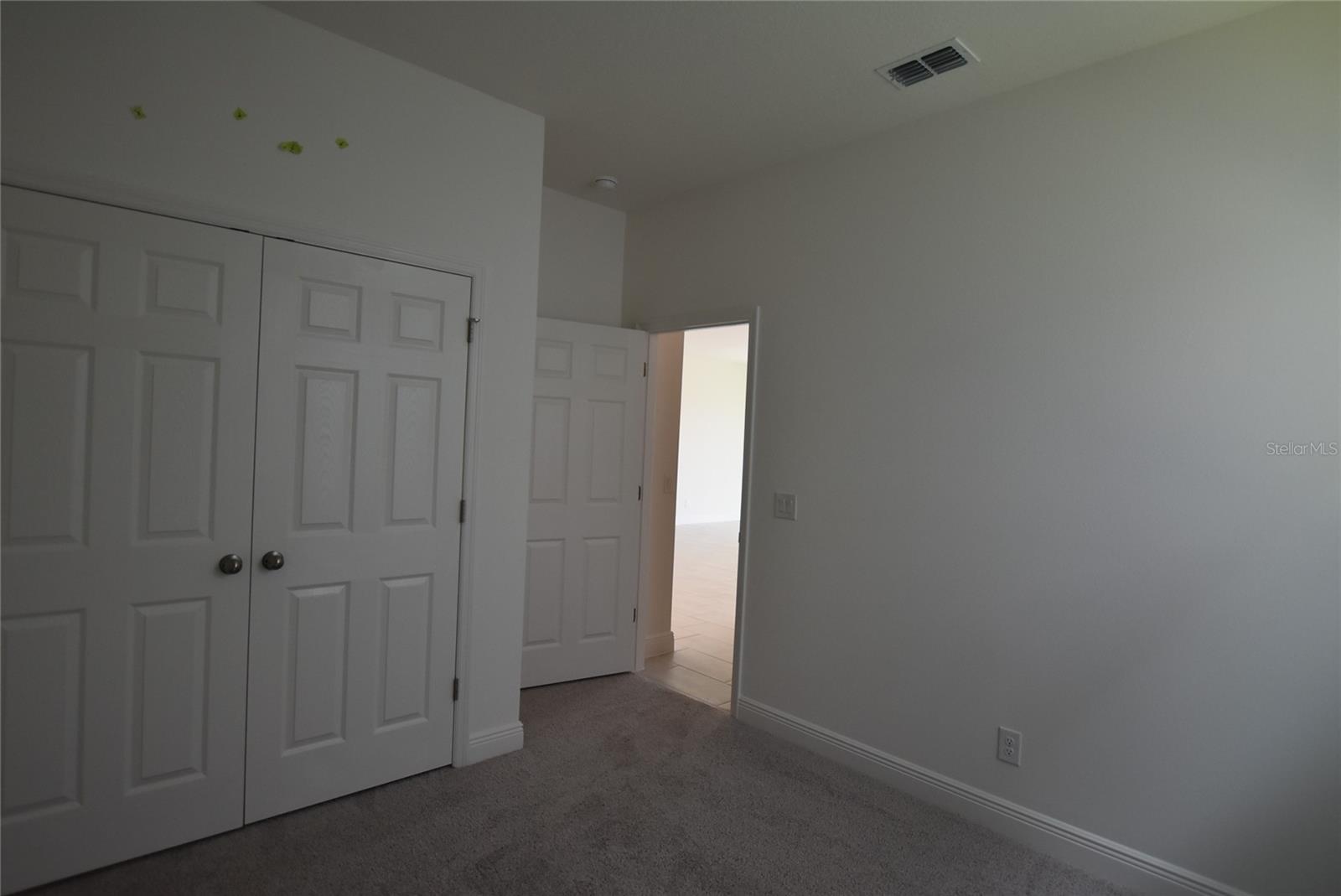 RIDGEVIEW PHASE 5 PB 83 PG 32-35 LOT 499 ORB 6568 - Residential Lease