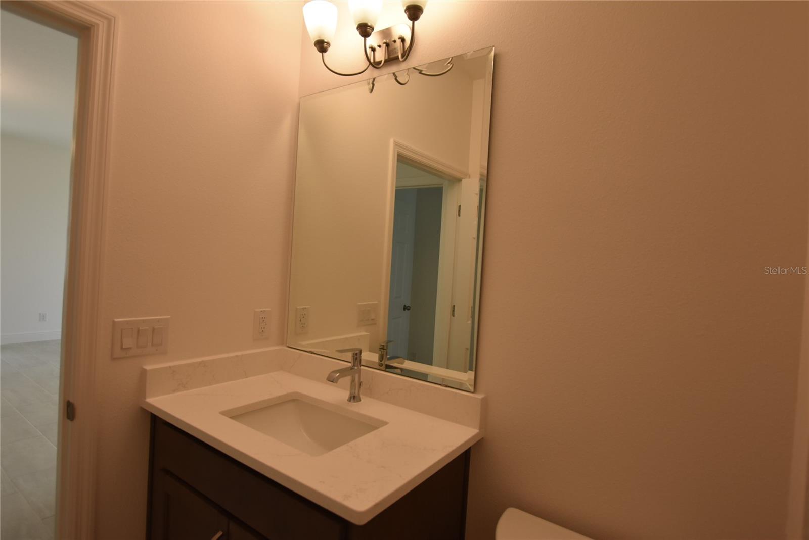 RIDGEVIEW PHASE 5 PB 83 PG 32-35 LOT 499 ORB 6568 - Residential Lease
