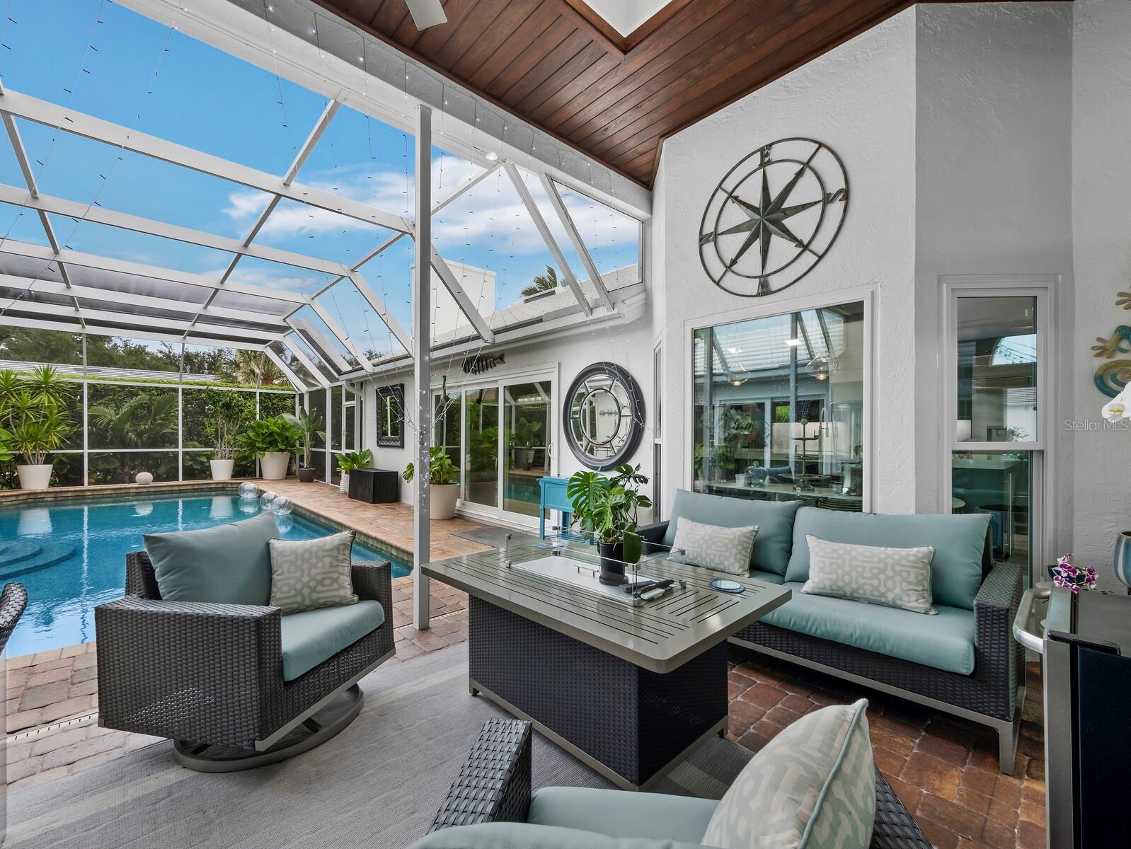 SOUTHBAY YACHT & RACQUET CLUB - Residential