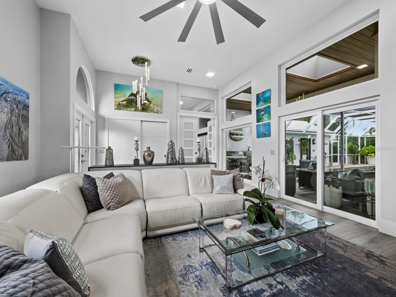SOUTHBAY YACHT & RACQUET CLUB - Residential