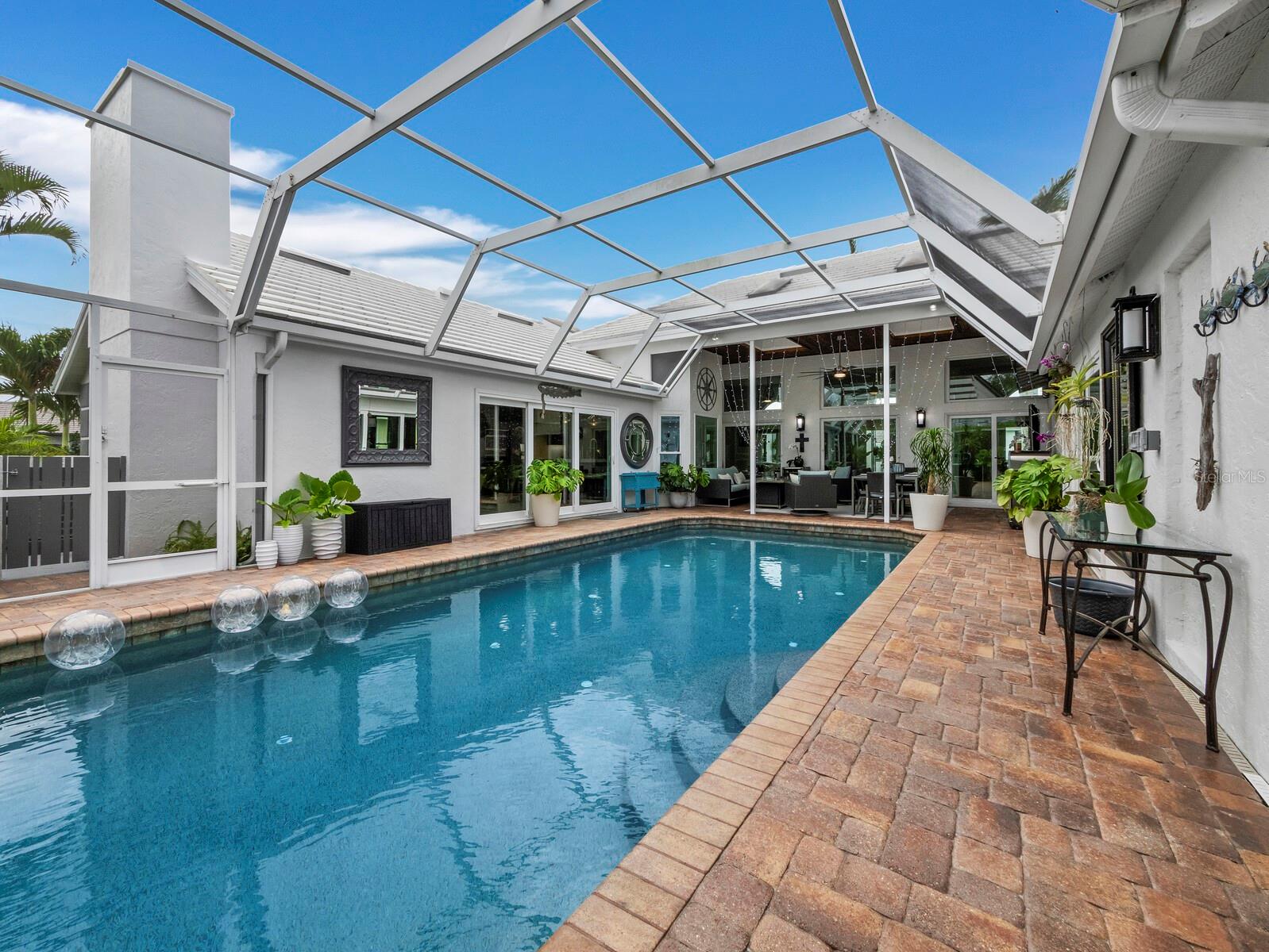 SOUTHBAY YACHT & RACQUET CLUB - Residential