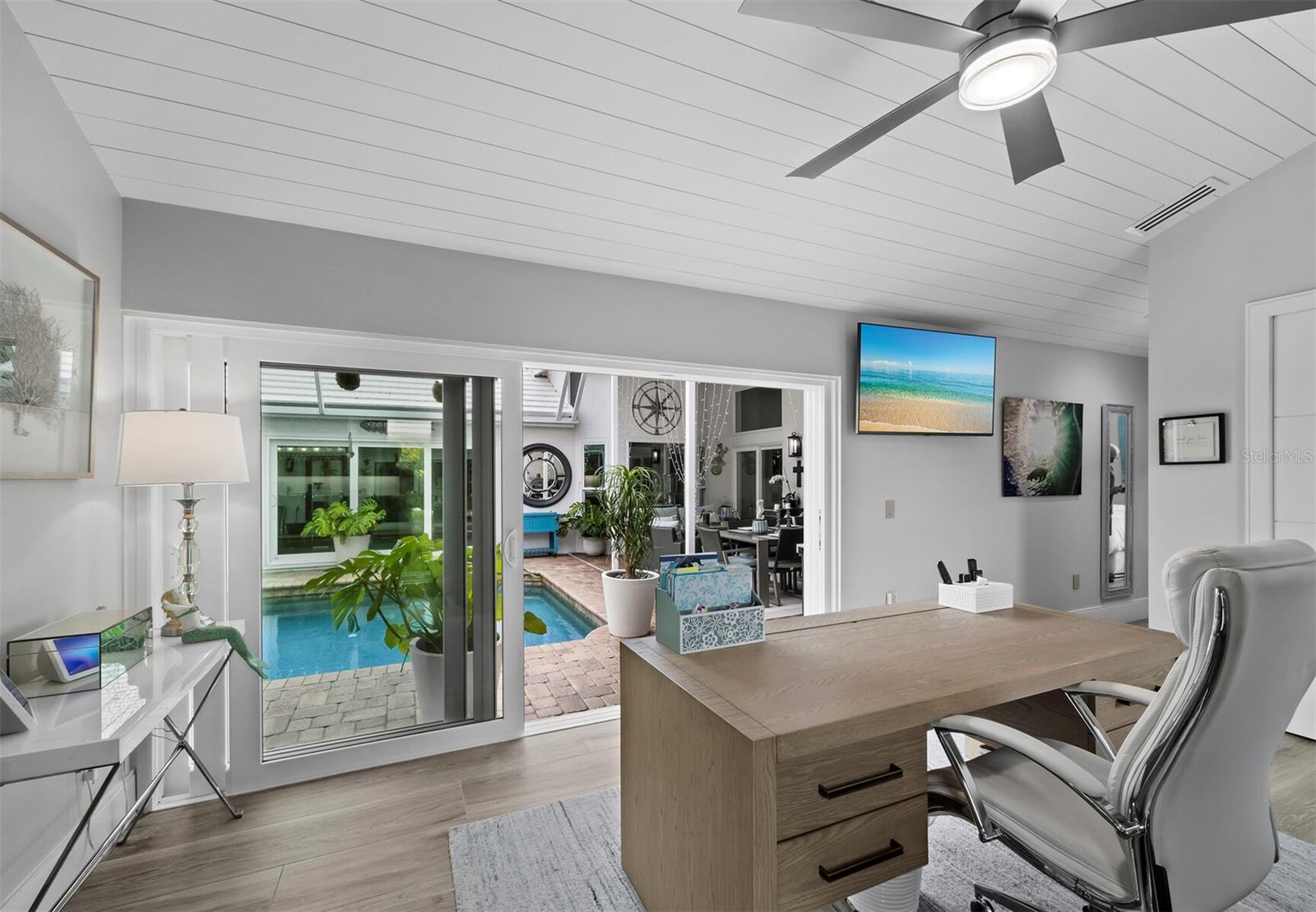 SOUTHBAY YACHT & RACQUET CLUB - Residential