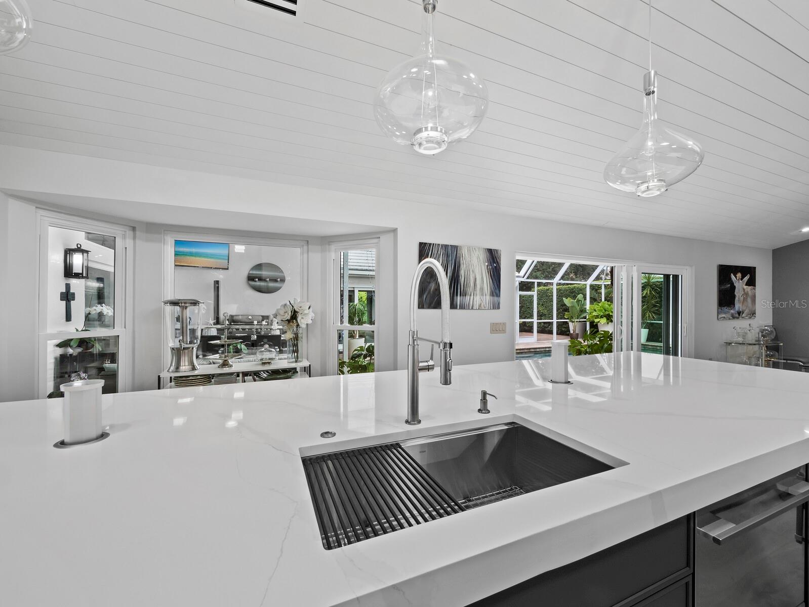 SOUTHBAY YACHT & RACQUET CLUB - Residential