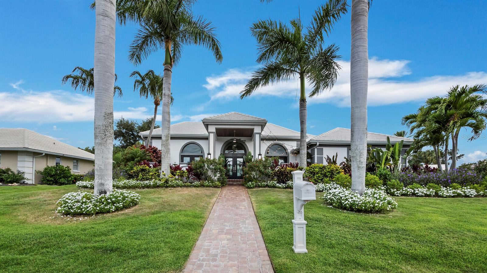 SOUTHBAY YACHT & RACQUET CLUB - Residential