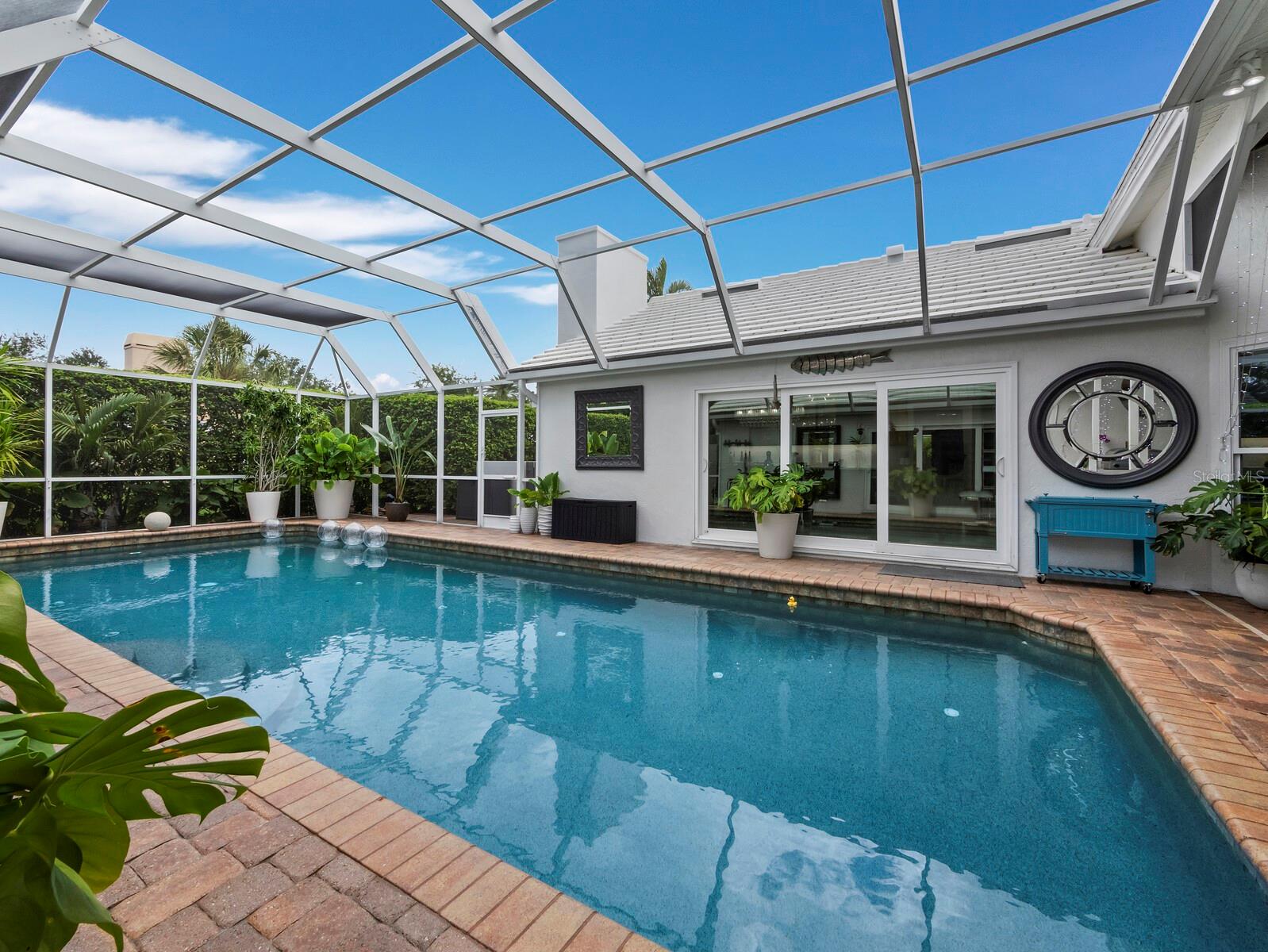SOUTHBAY YACHT & RACQUET CLUB - Residential