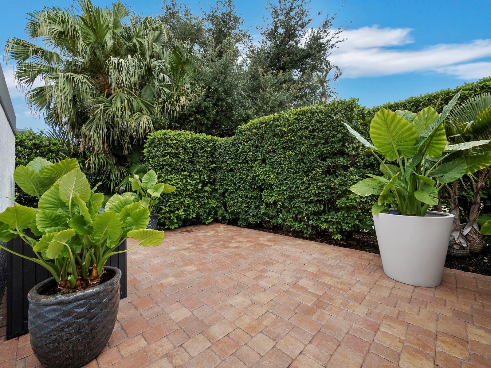 SOUTHBAY YACHT & RACQUET CLUB - Residential