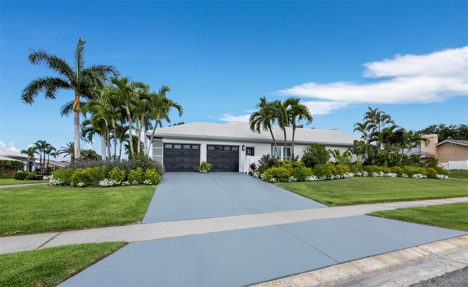 SOUTHBAY YACHT & RACQUET CLUB - Residential