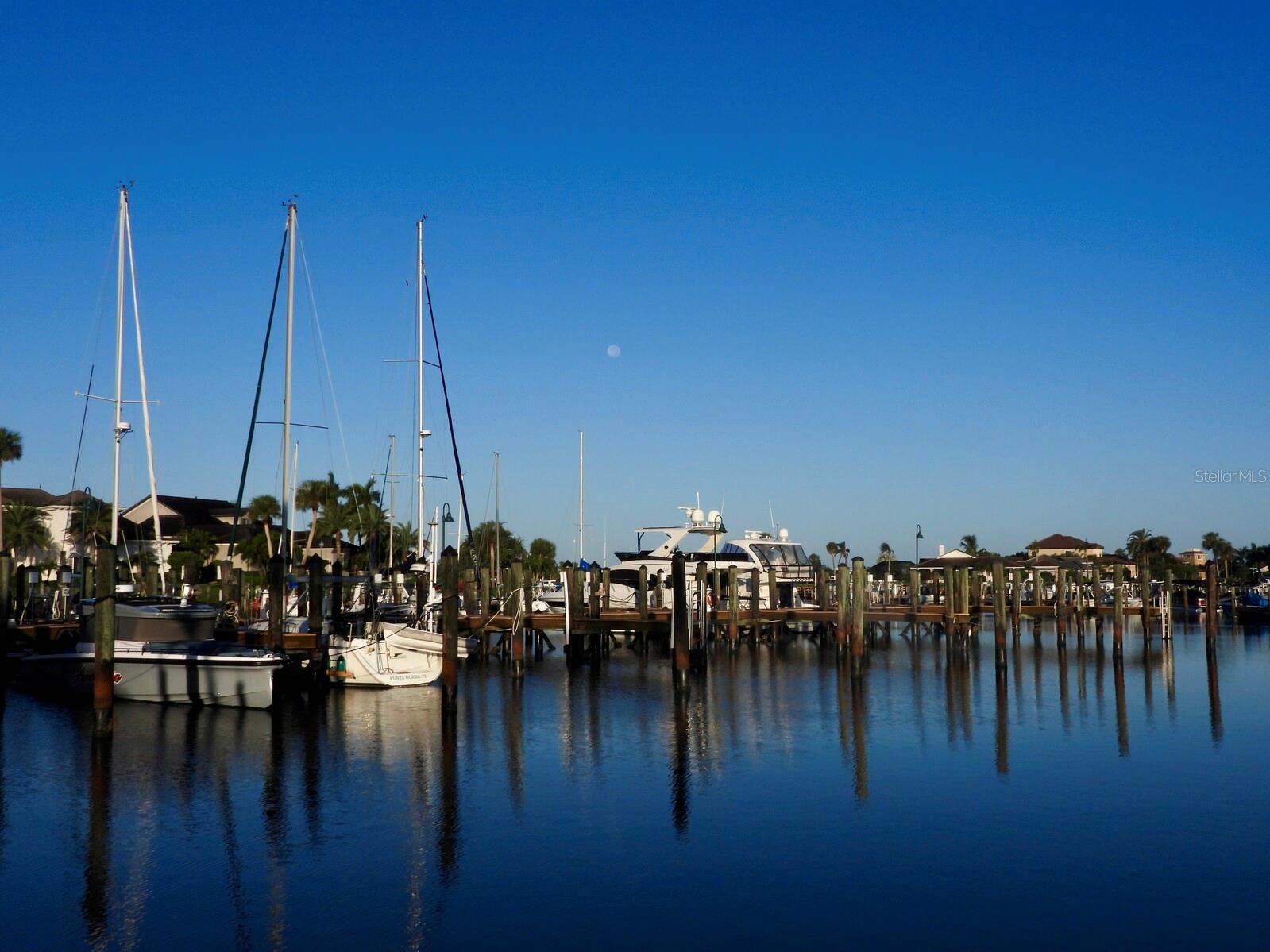 SOUTHBAY YACHT & RACQUET CLUB - Residential