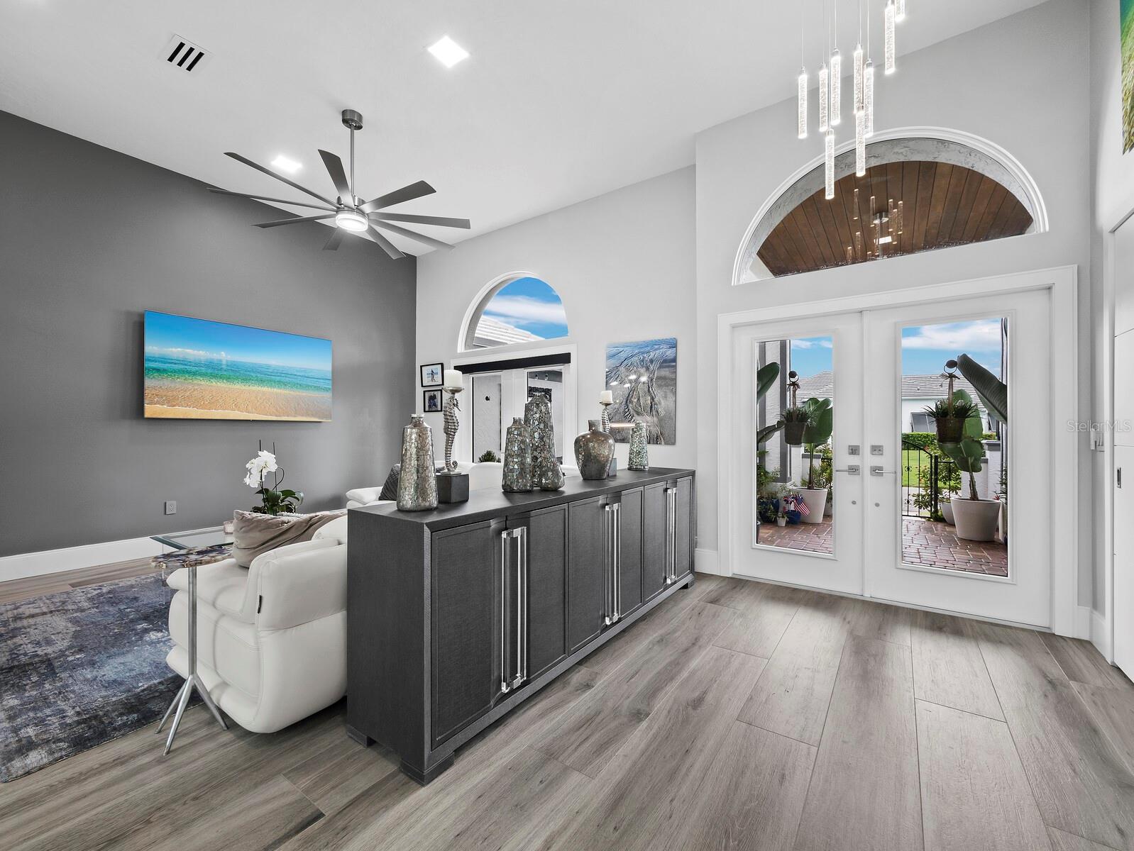 SOUTHBAY YACHT & RACQUET CLUB - Residential