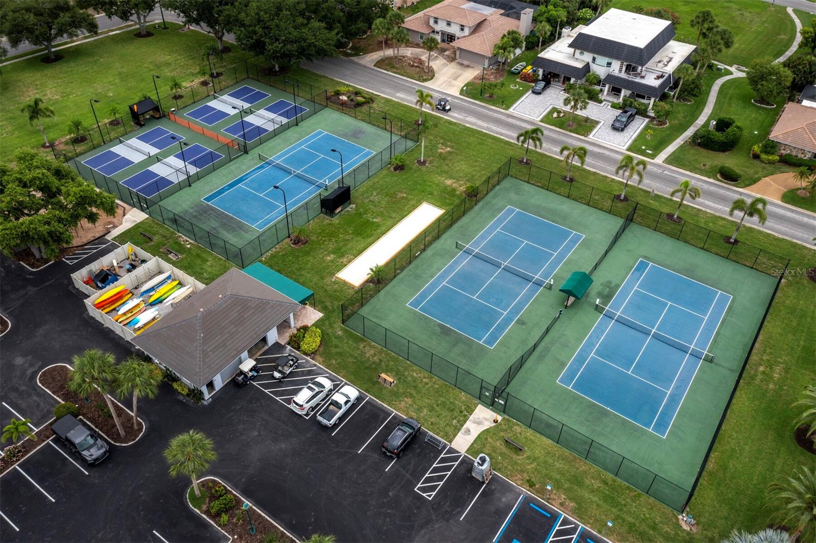 SOUTHBAY YACHT & RACQUET CLUB - Residential