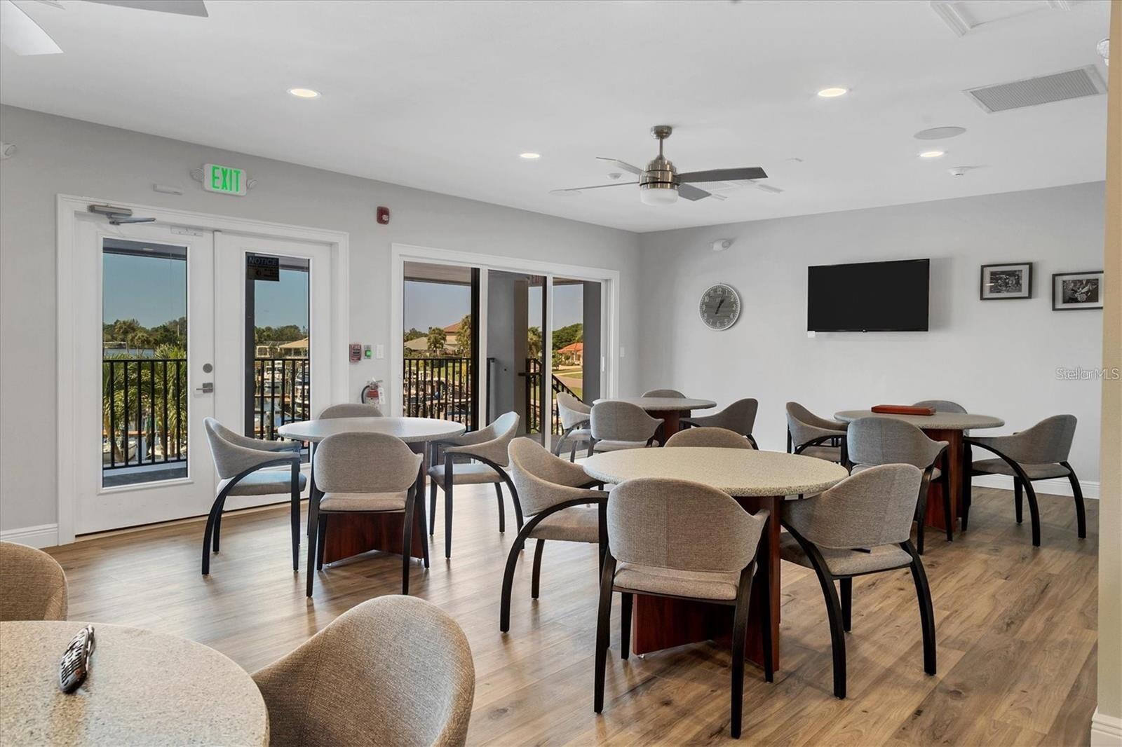 SOUTHBAY YACHT & RACQUET CLUB - Residential