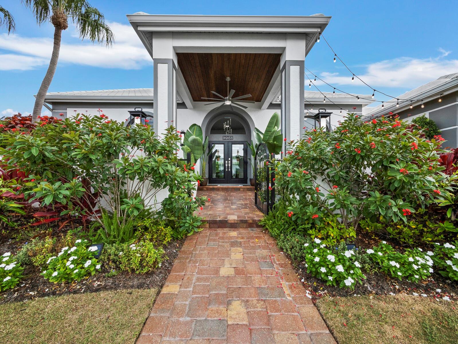 SOUTHBAY YACHT & RACQUET CLUB - Residential