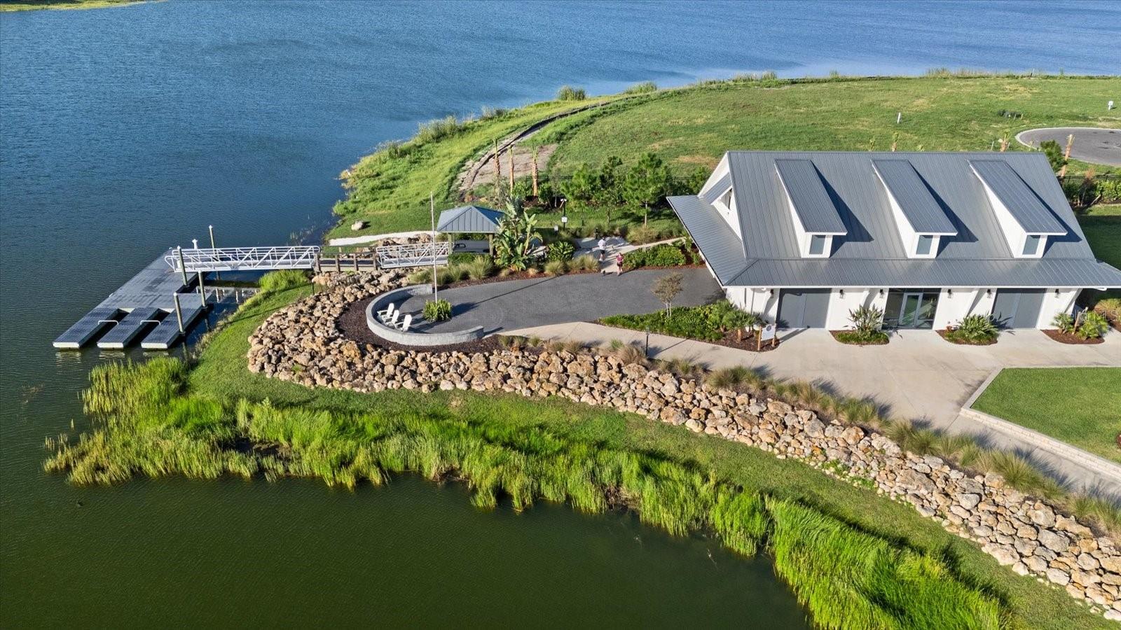 LAKEHOUSE COVE/WATERSIDE PH 3 - Residential