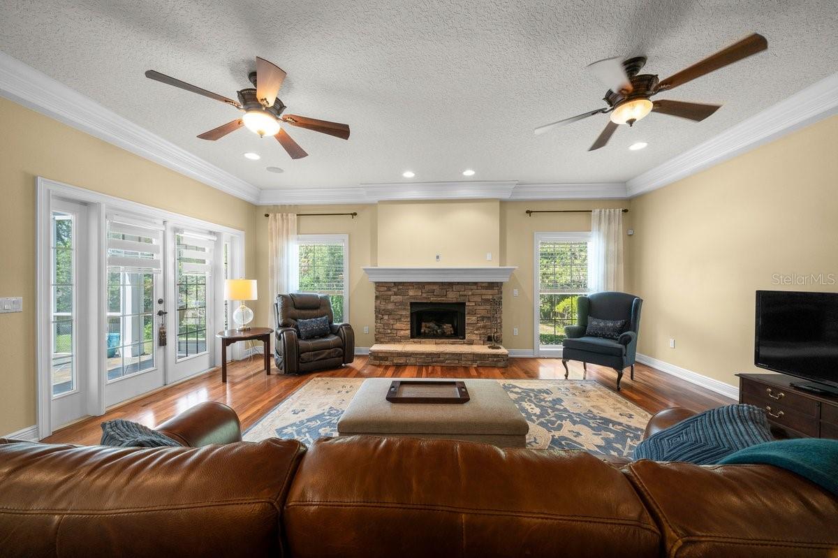 MAGNOLIA FARMS LT 01 PB 50 PG 95-96 ORB 248 - Residential