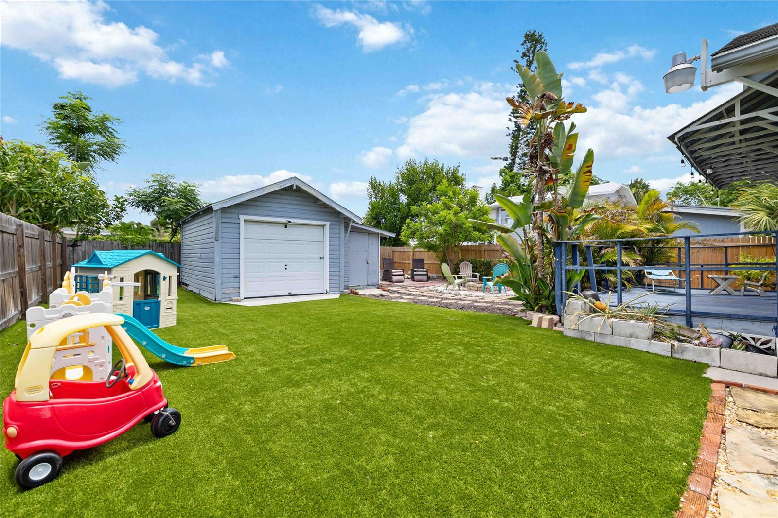 E D SCROGINS SUB - Residential